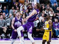 米兰体育官网-关于NBA夏季联赛：布朗尼10分湖人胜热火勇士惜败马刺的信息