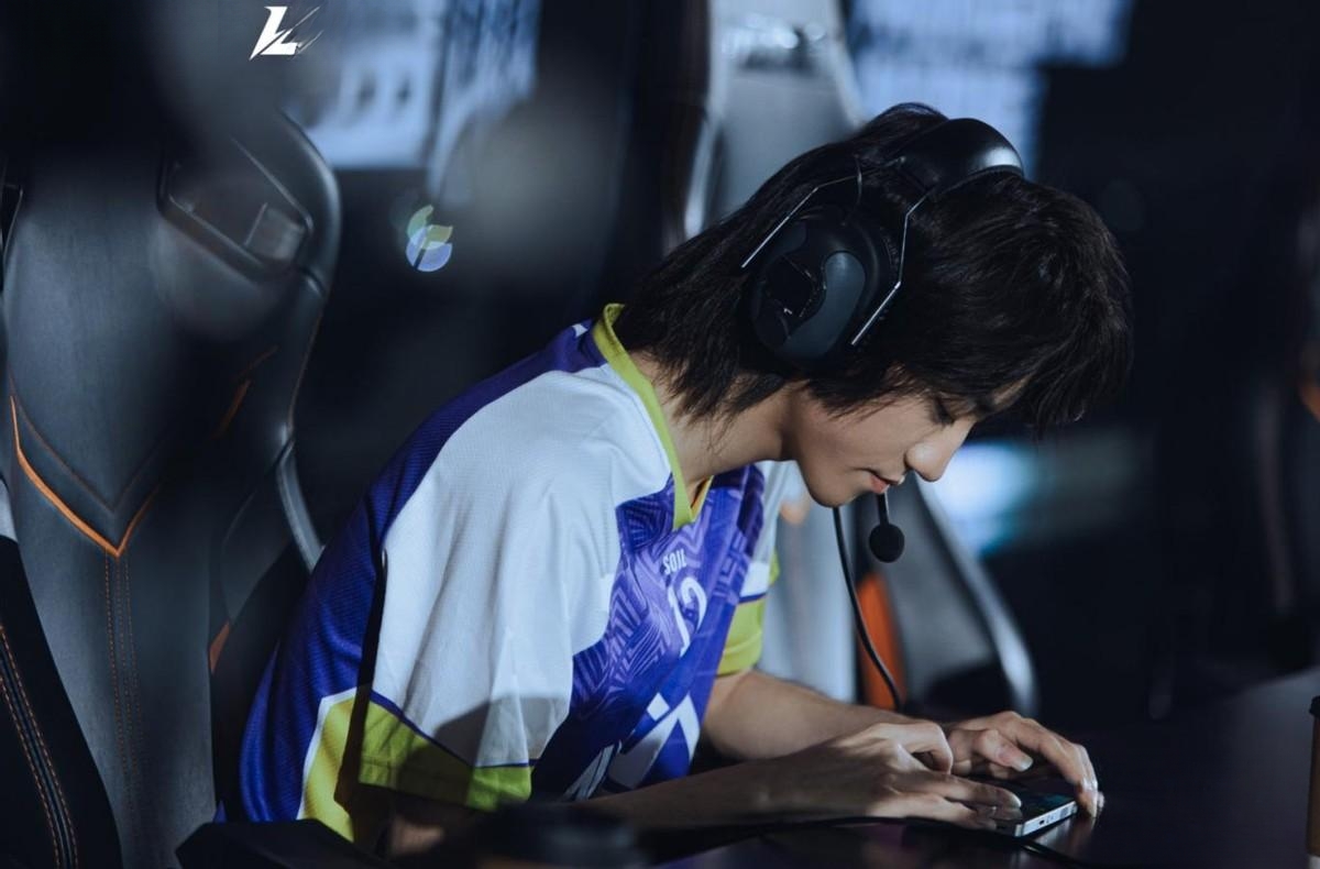 LOL手游超级联赛总决赛，明星空降共庆3周年盛典的简单介绍