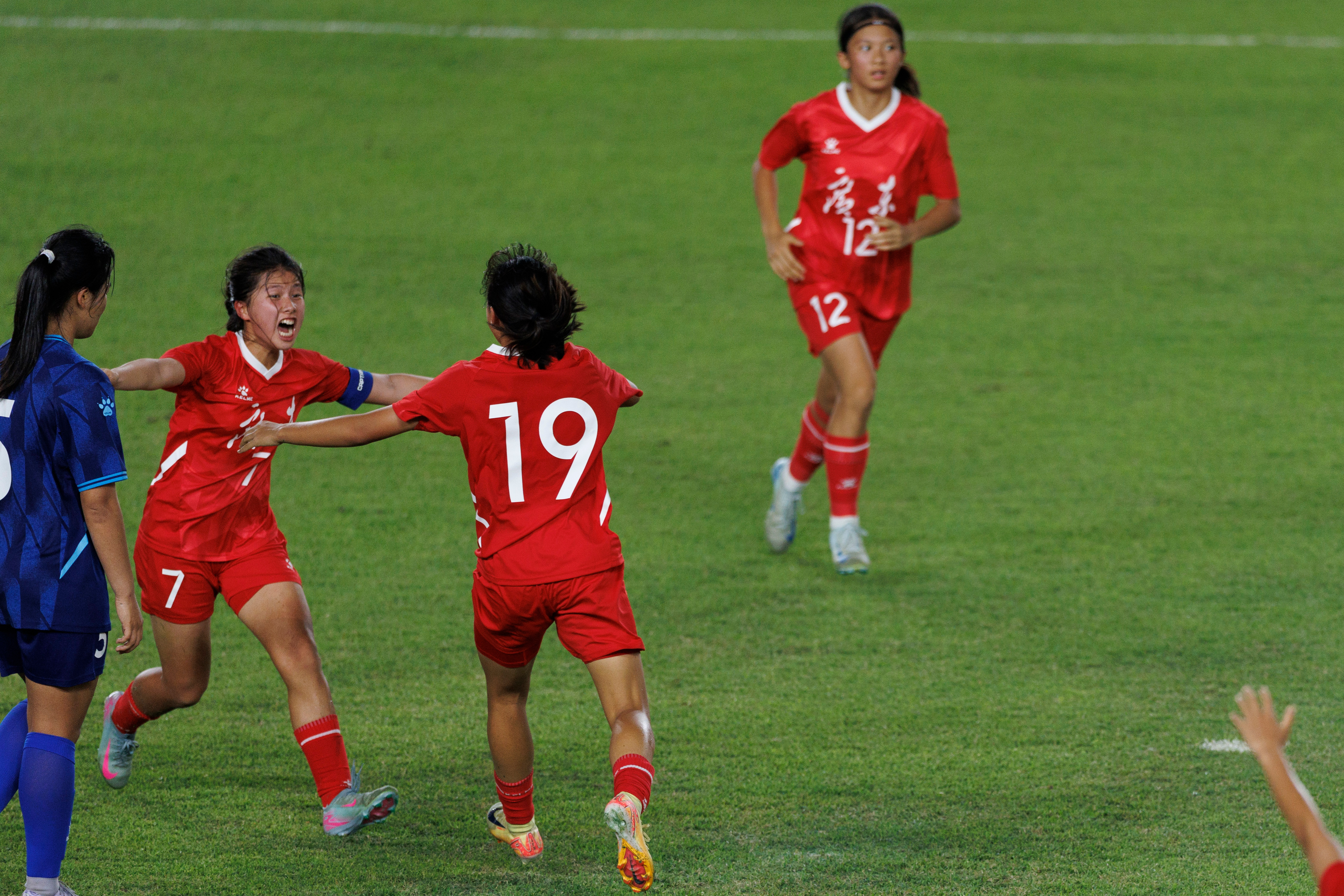 包含全运会女足U16决赛：上海1-0广东，白水灵扑点的词条
